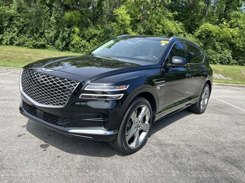 Used 2023 Genesis GV80 3.5T w/ Prestige Package AWD/4WD image 3