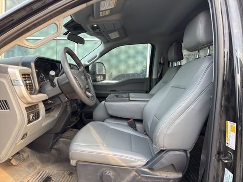 Used 2023 Ford F350 XL w/ FX4 Off-Road Package image 9