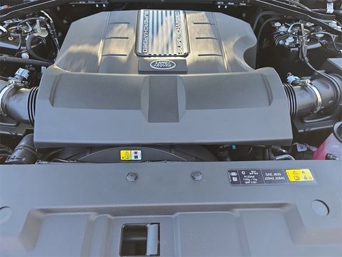 New 2025 Land Rover Defender 110 V8 image 30