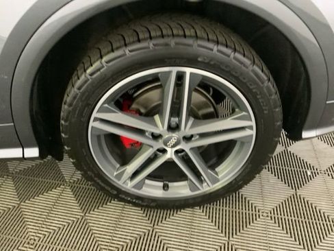 Used 2018 Audi SQ5 Prestige w/ Prestige Package AWD/4WD image 14