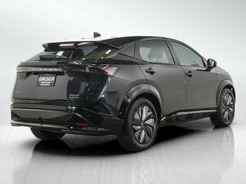Used 2024 Nissan Ariya AWD image 5