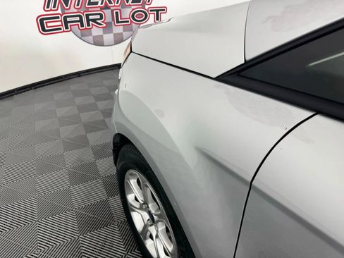 Used 2020 Ford EcoSport SE image 24