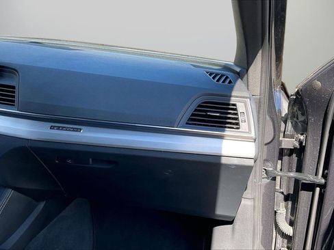 Used 2020 Audi SQ5 Premium Plus image 22