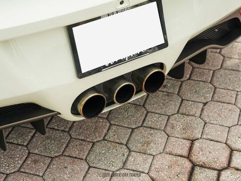 Used 2012 Ferrari 458 Italia Coupe RWD image 56
