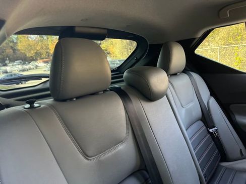 Used 2021 Nissan Kicks SR w/ SR Premium Package image 34