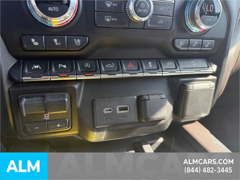 Used 2021 GMC Sierra 1500 SLT w/ SLT Premium Plus Package AWD/4WD image 24