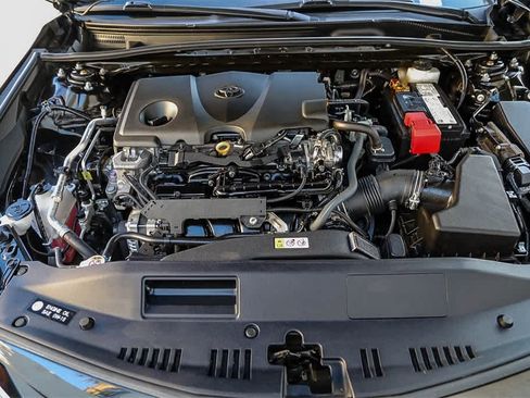 Used 2023 Toyota Camry LE image 25