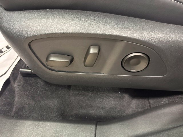 Used 2026 Buick Enclave Preferred FWD image 35