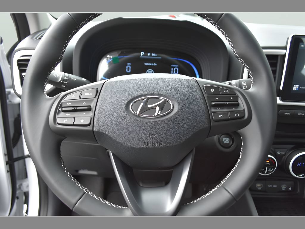 New 2026 Hyundai Venue SEL FWD image 19