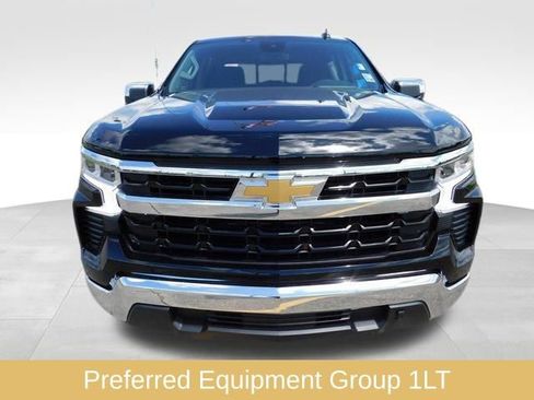 Used 2025 Chevrolet Silverado 1500 LT w/ Convenience Package II image 2