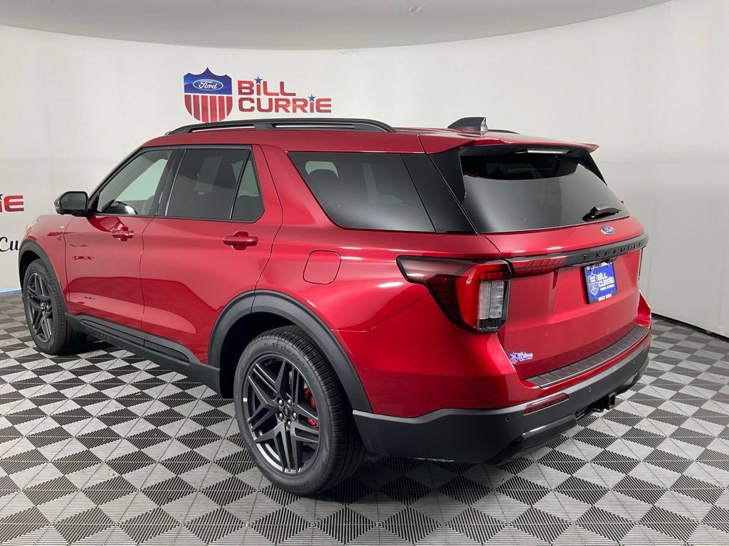 New 2026 Ford Explorer ST-Line w/ ST-Line Street Pack RWD image 5