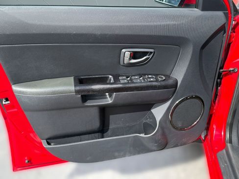 Used 2011 Kia Soul + image 29