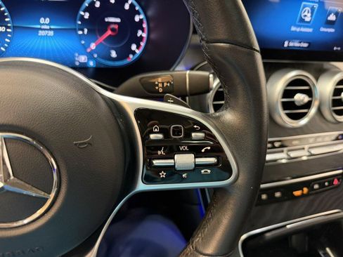 Certified 2022 Mercedes-Benz GLC 300 300 w/ Premium Package Lite image 21