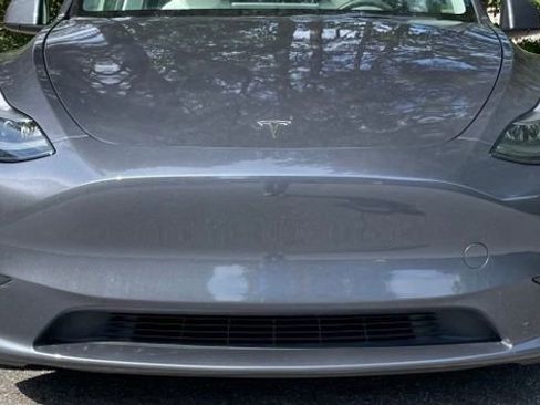 Used 2023 Tesla Model Y Performance AWD/4WD image 11