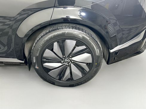 Used 2023 Nissan Ariya FWD image 11