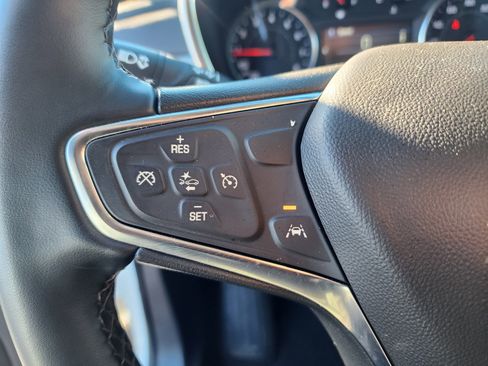 Used 2024 Chevrolet Equinox LT image 30