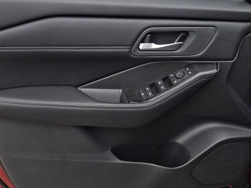 New 2026 Nissan Rogue SV image 18