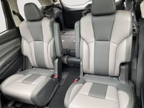 Certified 2023 Subaru Ascent Onyx Edition Limited AWD/4WD image 5