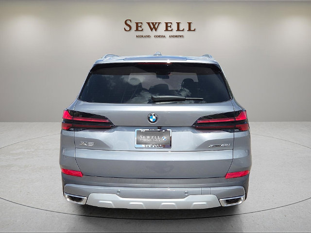 Used 2026 BMW X5 xDrive40i w/ Premium Package AWD/4WD image 4