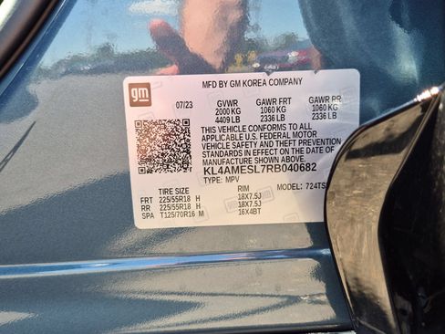 Certified 2024 Buick Encore GX Sport Touring AWD/4WD image 31