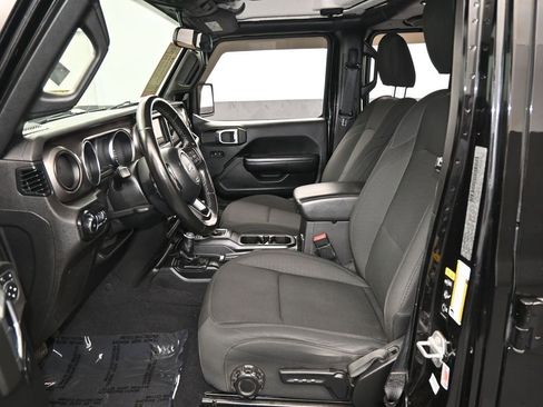 Used 2020 Jeep Wrangler Unlimited Sport S image 11