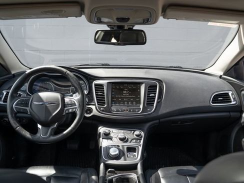 Used 2016 Chrysler 200 C image 21