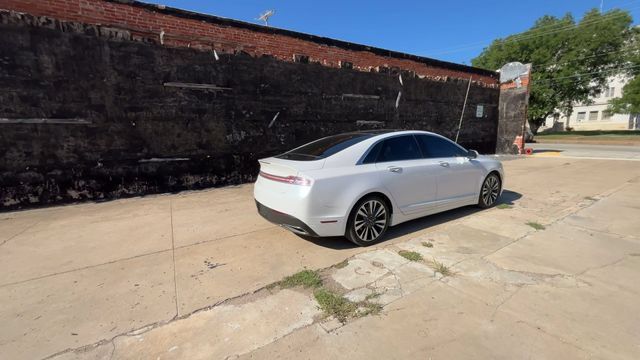 Used 2017 Lincoln MKZ Reserve FWD image 8