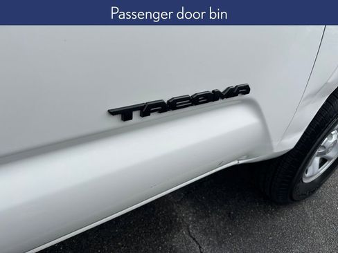 Used 2021 Toyota Tacoma SR5 image 12