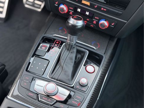 Used 2017 Audi RS 7 Prestige image 23