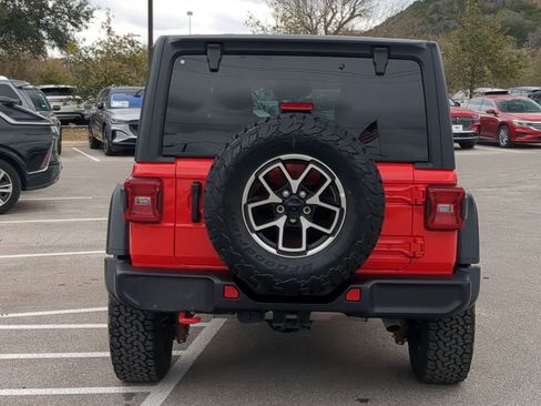 Used 2026 Jeep Wrangler Unlimited Rubicon image 4