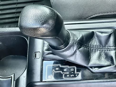 Used 2021 Toyota Tacoma SR w/ SR Convenience Package RWD image 16