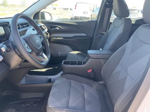 New 2027 Chevrolet Bolt LT image 17