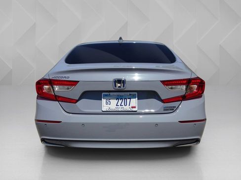 Used 2021 Honda Accord Touring image 4