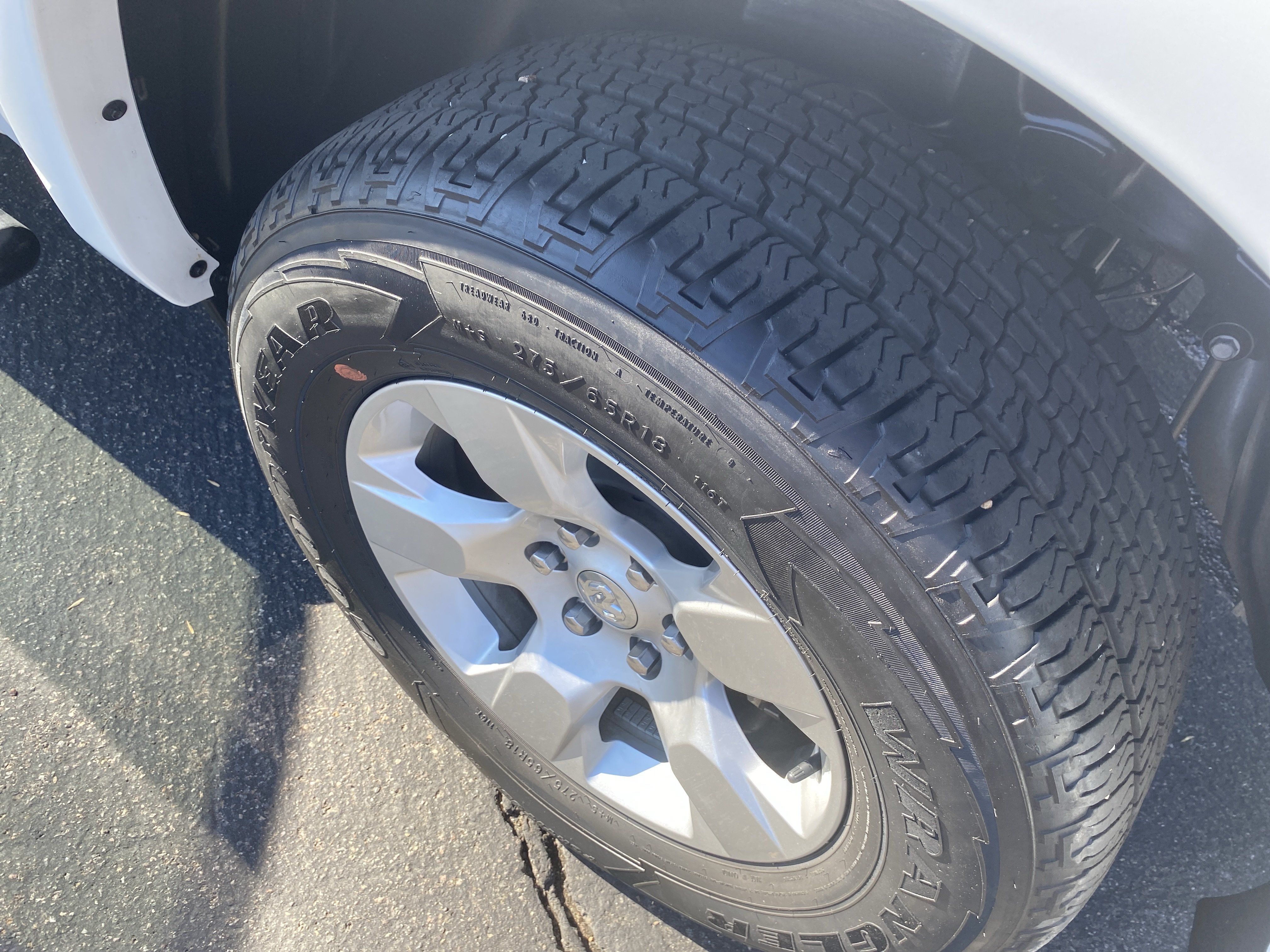 Used 2025 RAM 1500 Big Horn AWD/4WD image 19