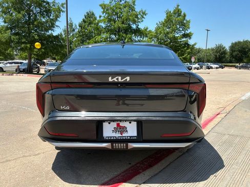 Used 2025 Kia K4 FWD image 7