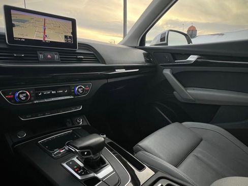 Used 2018 Audi Q5 2.0T Premium Plus w/ Premium Plus Package image 46