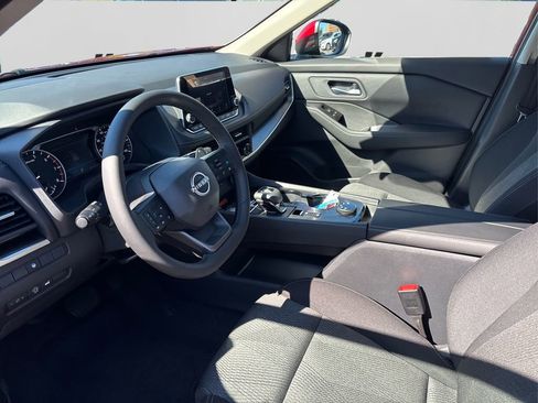 New 2026 Nissan Rogue SV image 9