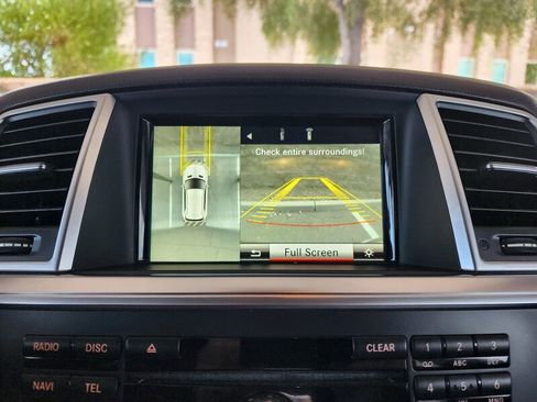Used 2015 Mercedes-Benz ML 350 4MATIC w/ Premium 1 Package image 49