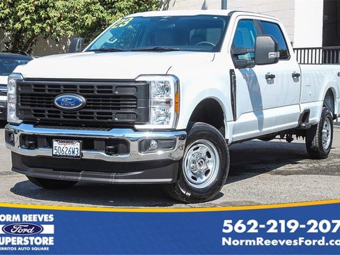Used 2023 Ford F250 XL w/ XL Chrome Package image 1