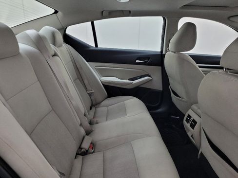 Used 2020 Nissan Altima 2.5 SV FWD image 19