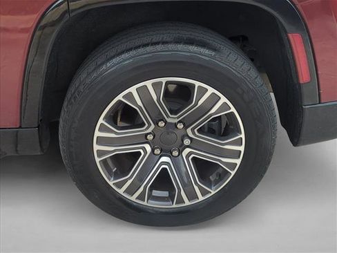 Used 2022 Jeep Wagoneer Series III image 24