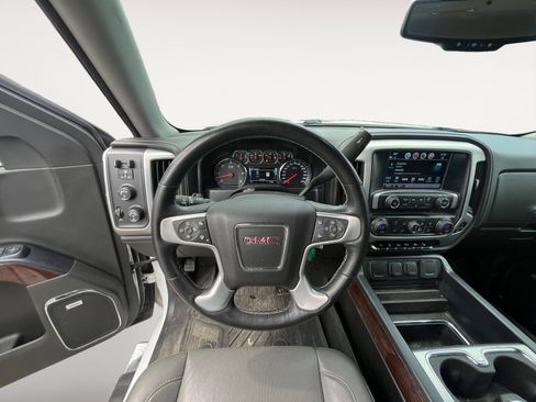 Used 2018 GMC Sierra 1500 SLT AWD/4WD image 13