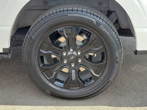 Used 2022 Ford F150 Platinum w/ Equipment Group 701A High AWD/4WD image 10