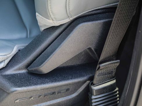 Used 2023 Ford F150 XL w/ Bed Utility Package image 19