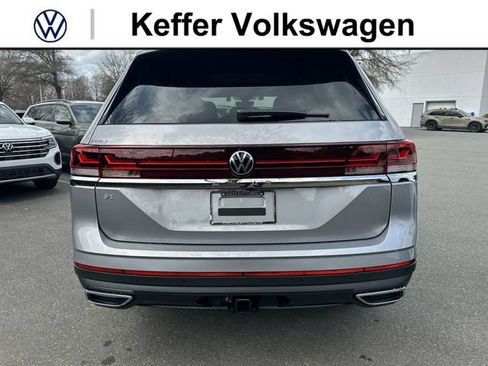 New 2026 Volkswagen Atlas SE FWD image 4