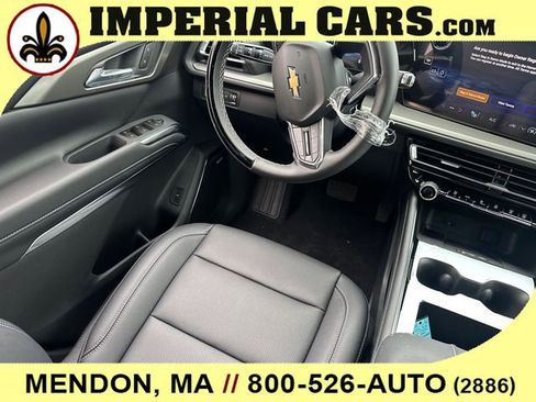 New 2026 Chevrolet Traverse LT w/ Enhanced Driving Package AWD/4WD image 19