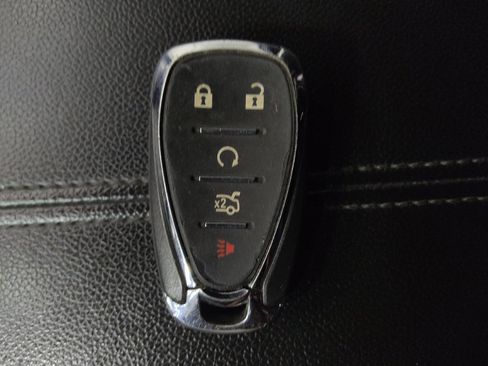 Used 2025 Chevrolet Malibu LT FWD image 32