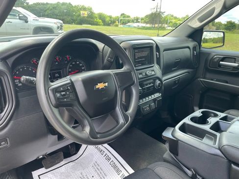Used 2022 Chevrolet Silverado 1500 Custom RWD image 31