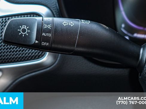 Used 2025 Kia Soul LX w/ LX Technology Package FWD image 32