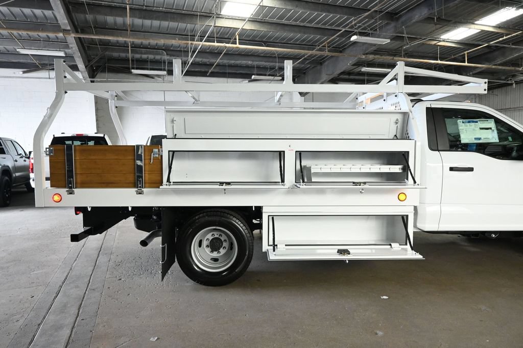 New 2026 Ford F350 XL w/ XL Chrome Package RWD image 30